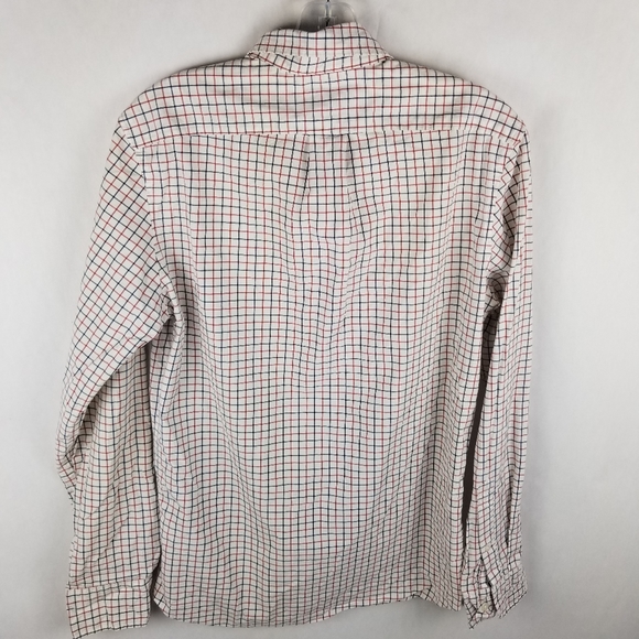 🎁 3/$20 J.Crew button down - Picture 3 of 3